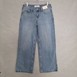 NWT Hollister Womens Low Rise Baggy Pink Bow Embroidered Denim Jeans Size 4